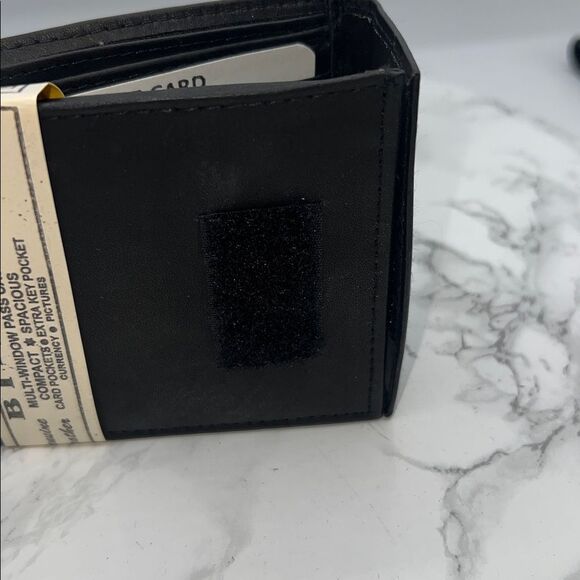 DELUX Genuine Black Leather Bifold Wallet-New! - Picture 2 of 5